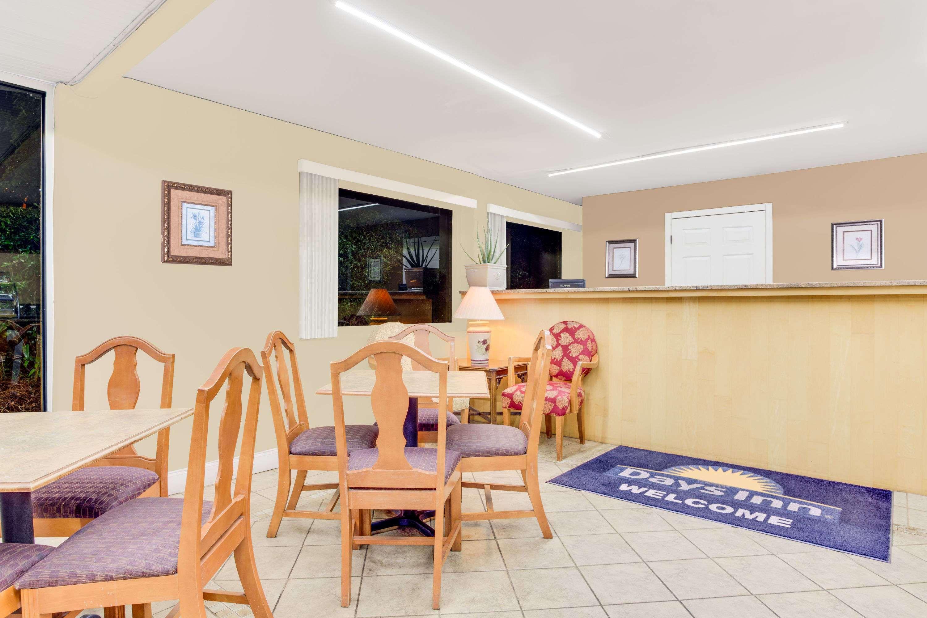 Americas Best Value Inn Aiken Exterior foto